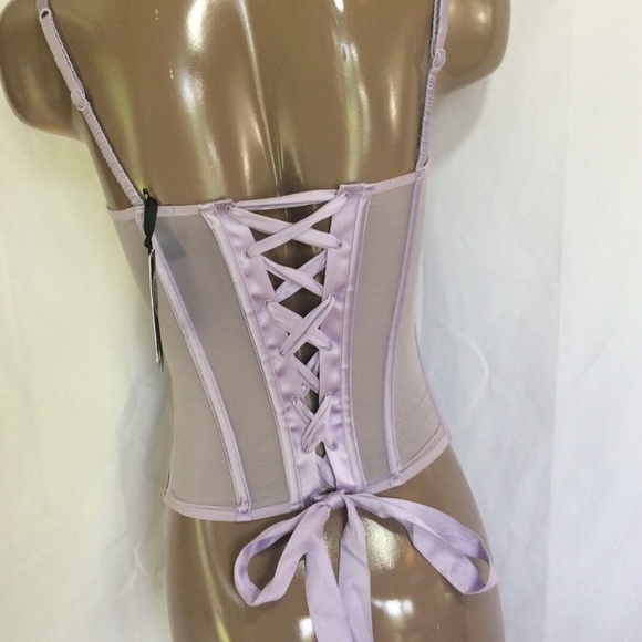 Victoria's Secret DESIGNER COLLECTION Lingerie - Picture 7 of 8